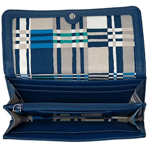 ✨SALE!✨Vera Bradley RFID Audrey Wallet in Santiago - Picture 6 of 6